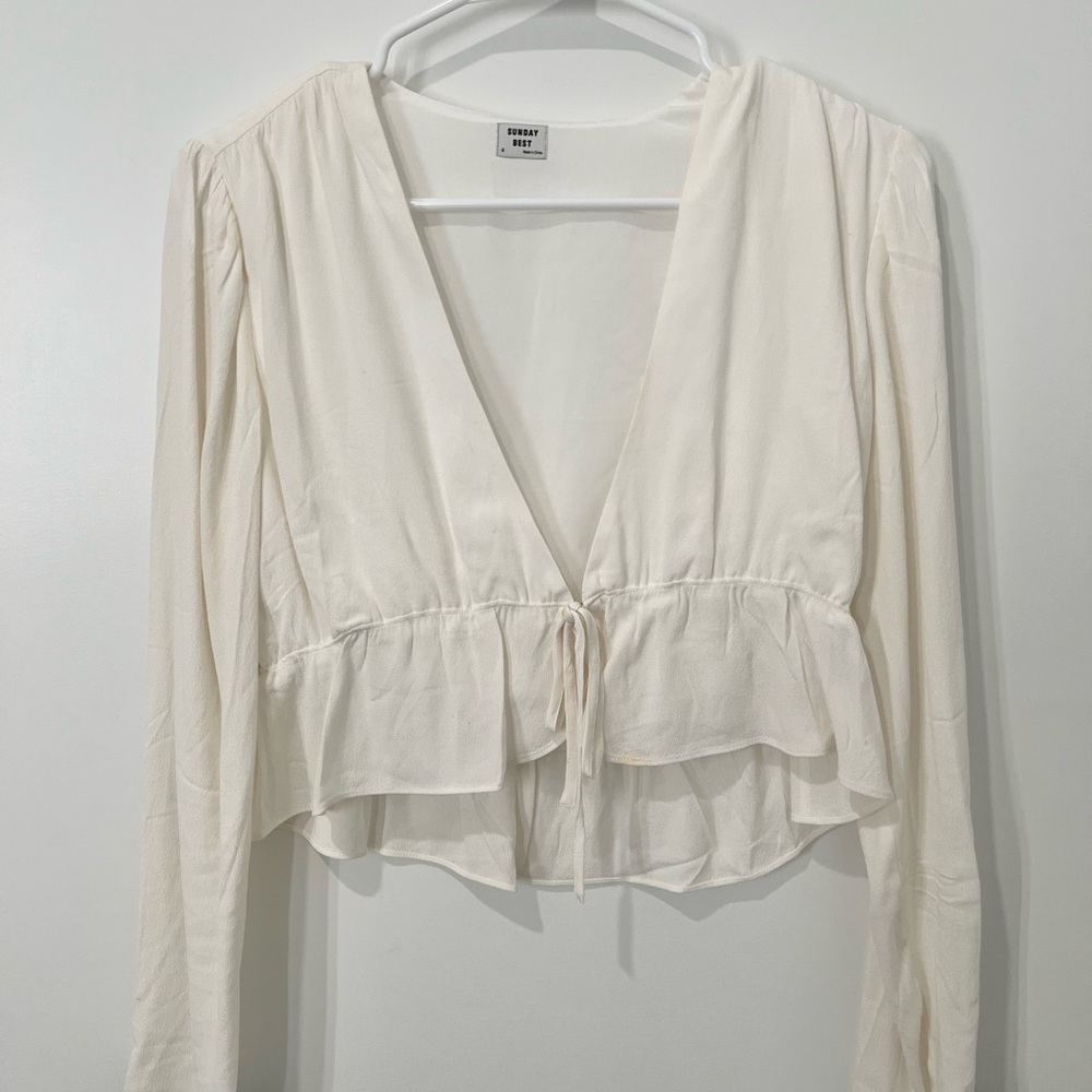Aritzia Sunday Best Cropped Tie-Front Blouse